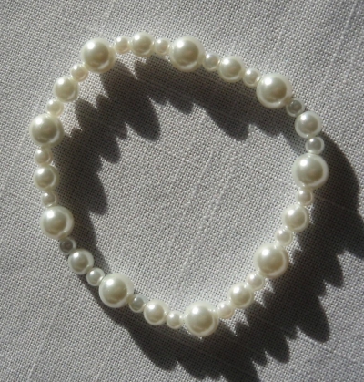 Perluarmband2 image